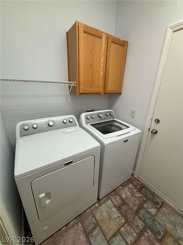 8585 Ebony Hills Way, Las Vegas, NV 89123