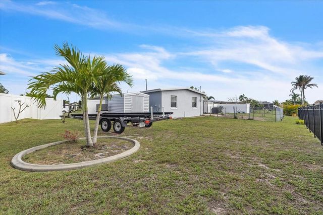 137 POINSETTIA CIRCLE NE, Port Charlotte, FL 33952