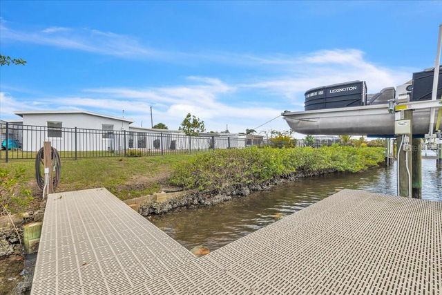 137 POINSETTIA CIRCLE NE, Port Charlotte, FL 33952