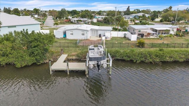 137 POINSETTIA CIRCLE NE, Port Charlotte, FL 33952