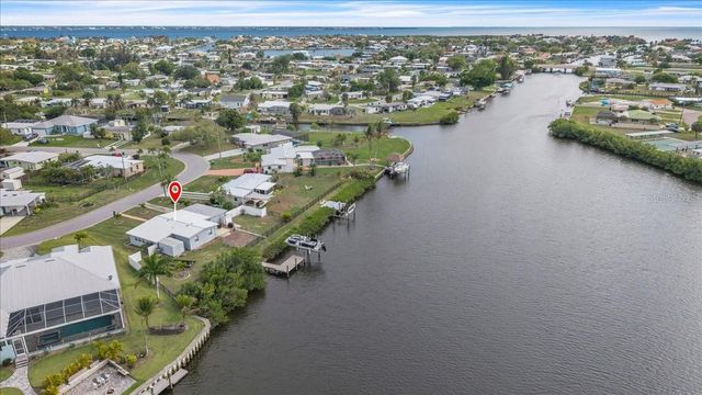 137 POINSETTIA CIRCLE NE, Port Charlotte, FL 33952