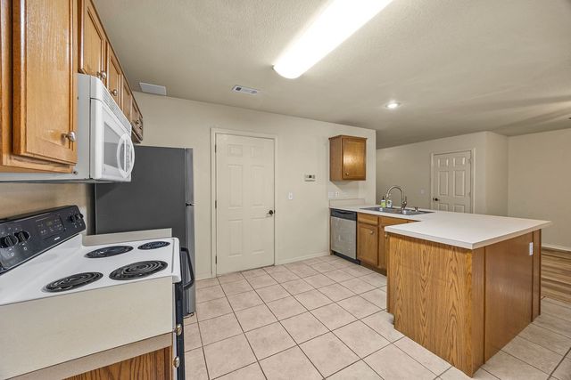 2351 Skyler Drive, Fayetteville, AR 72703