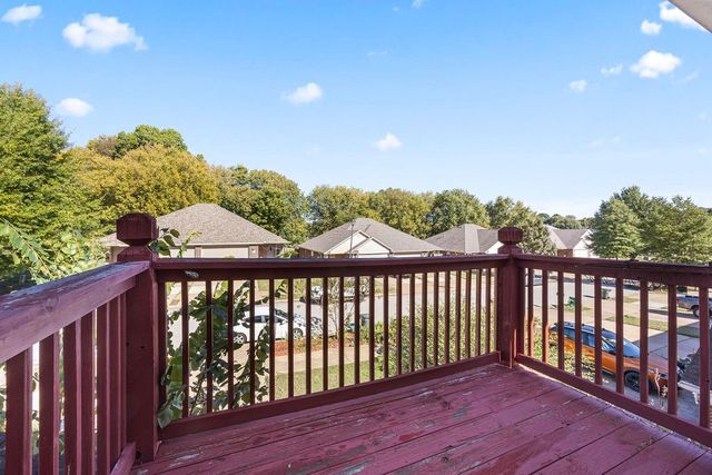 2351 Skyler Drive, Fayetteville, AR 72703