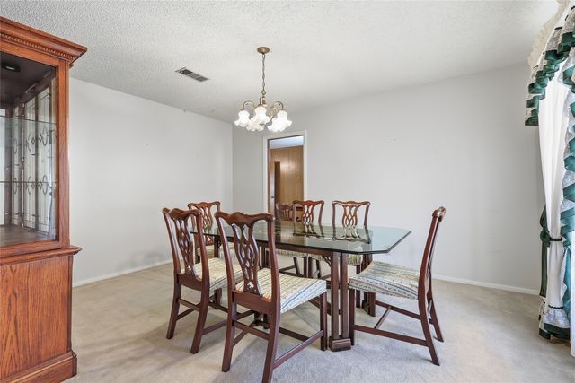 809 Donna Drive, Hurst, TX 76053