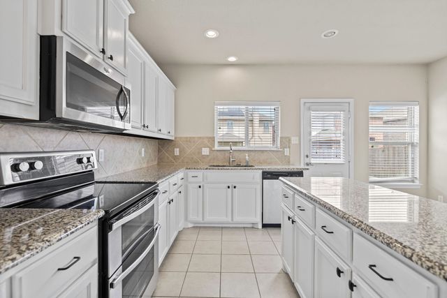 5365 Saba Drive, Fort Worth, TX 76119