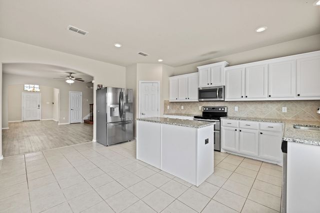 5365 Saba Drive, Fort Worth, TX 76119