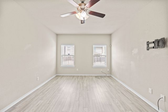 5365 Saba Drive, Fort Worth, TX 76119