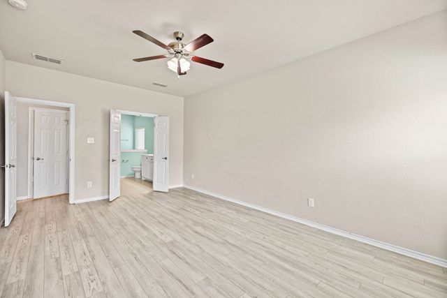 5365 Saba Drive, Fort Worth, TX 76119
