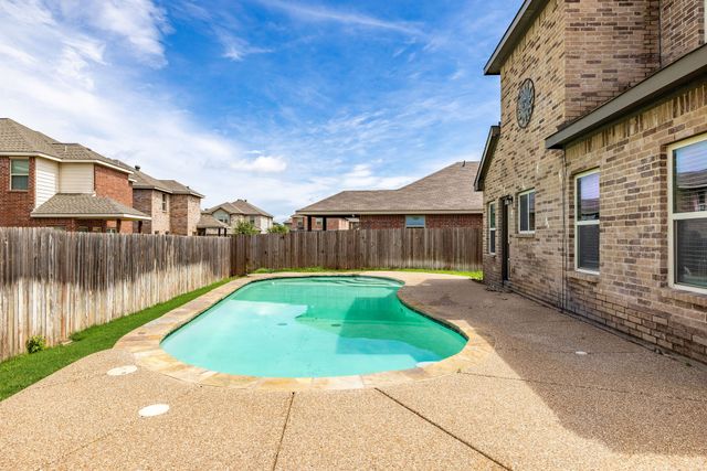 5365 Saba Drive, Fort Worth, TX 76119