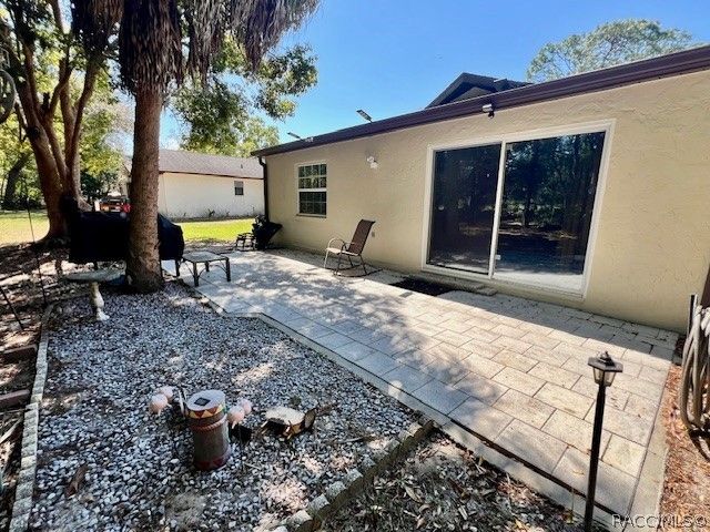 10 Jamaica Street, Homosassa, FL 34446