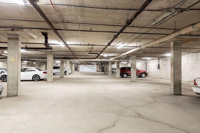5019 Mulford Street 205, Skokie, IL 60077