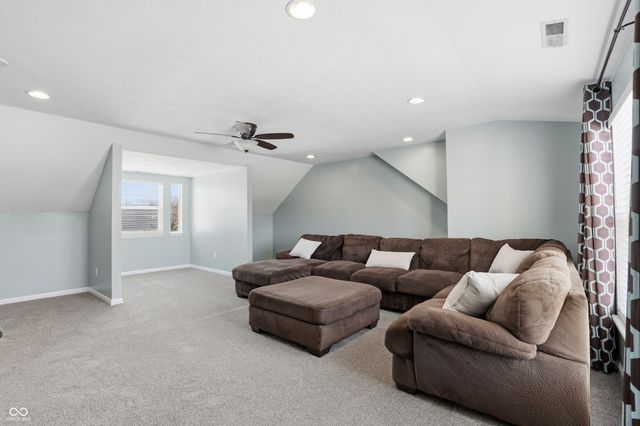 6686 Crestwell Lane, Indianapolis, IN 46268