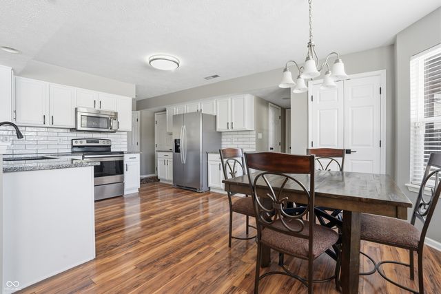 6686 Crestwell Lane, Indianapolis, IN 46268