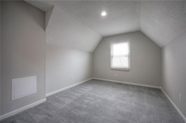 7745 W 154th Terrace, Overland Park, KS 66223