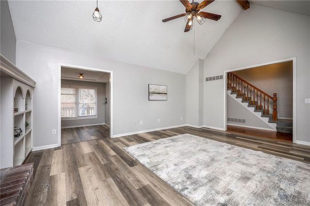 7745 W 154th Terrace, Overland Park, KS 66223