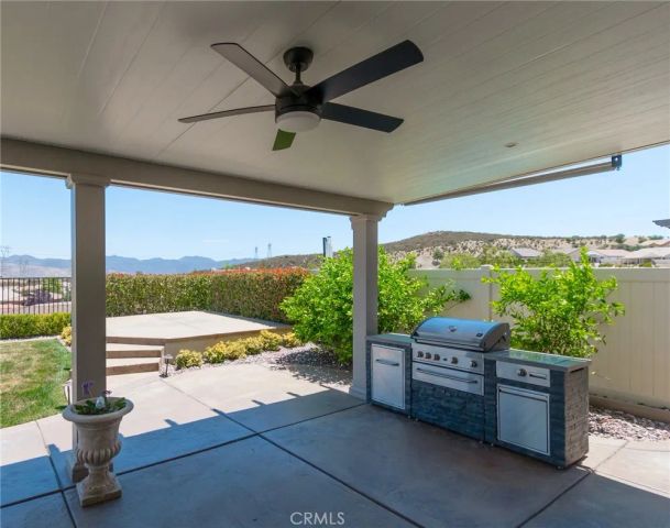 1535 Edgebrook, Beaumont, CA 92223