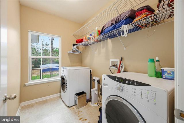 205 HUNTINGDON DR, Williamstown, NJ 08094