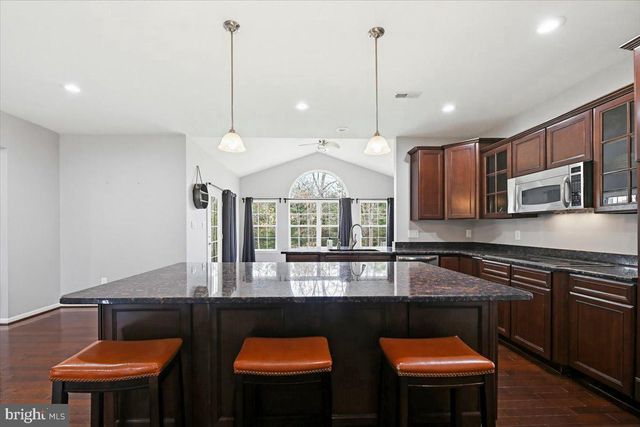 205 HUNTINGDON DR, Williamstown, NJ 08094