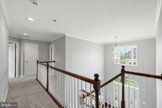 205 HUNTINGDON DR, Williamstown, NJ 08094