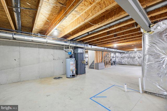 205 HUNTINGDON DR, Williamstown, NJ 08094