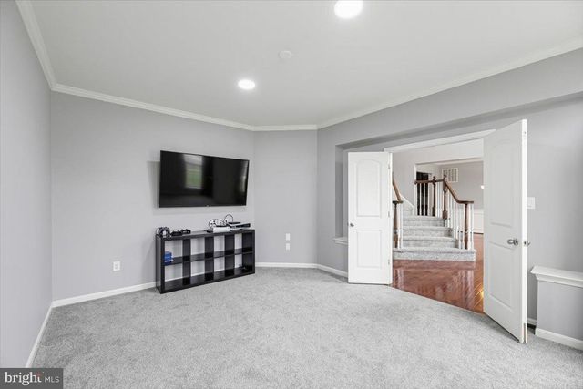 205 HUNTINGDON DR, Williamstown, NJ 08094