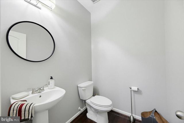 205 HUNTINGDON DR, Williamstown, NJ 08094