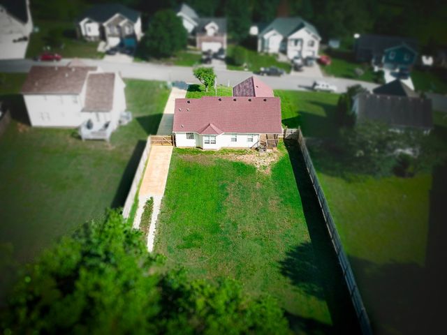 3510 Clover Hill Dr, S, Clarksville, TN 37043