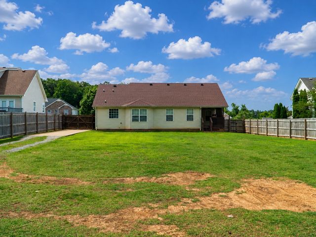 3510 Clover Hill Dr, S, Clarksville, TN 37043