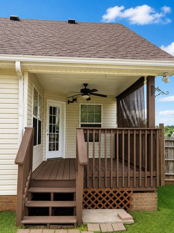 3510 Clover Hill Dr, S, Clarksville, TN 37043