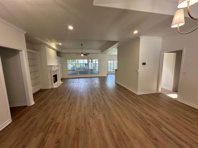307 Stewart ST, Meadowlakes, TX 78654
