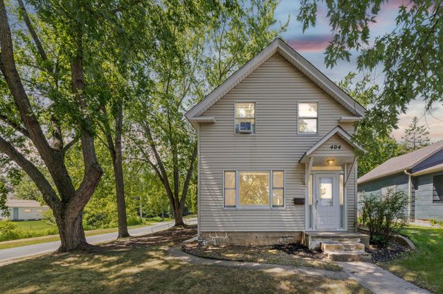 404 5th Street N, Bayport, MN 55003