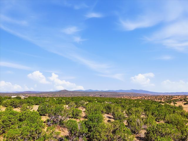 5 Campo del Viento, Santa Fe, NM 87506