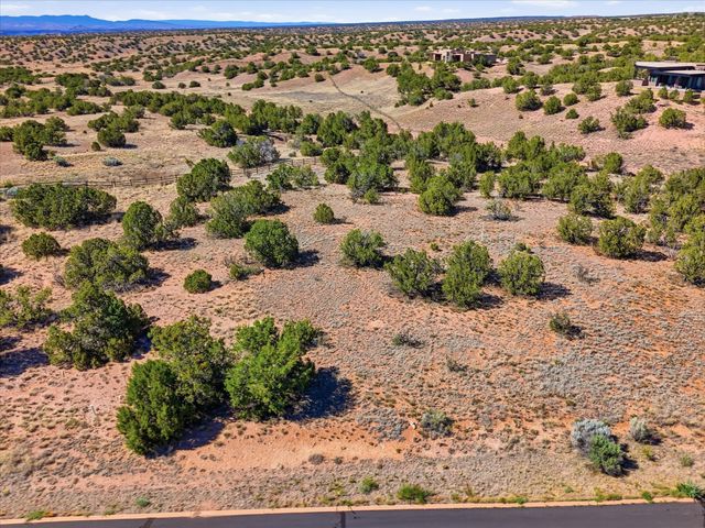 5 Campo del Viento, Santa Fe, NM 87506