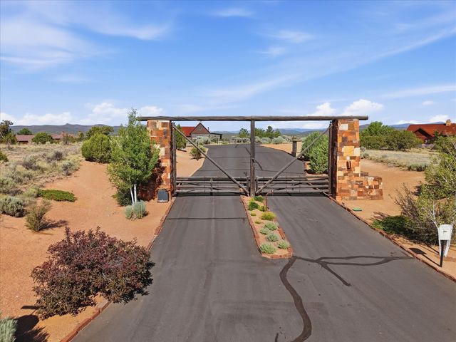 5 Campo del Viento, Santa Fe, NM 87506