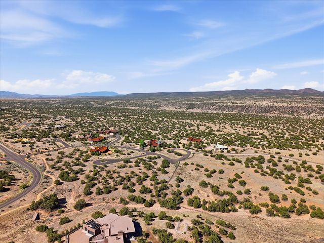 5 Campo del Viento, Santa Fe, NM 87506