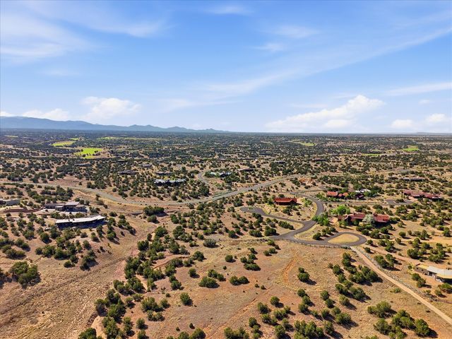 5 Campo del Viento, Santa Fe, NM 87506