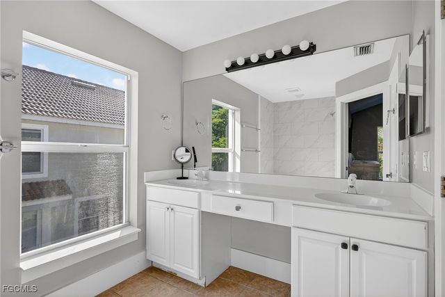 8300 Village Edge CIR 1, Fort Myers, FL 33919