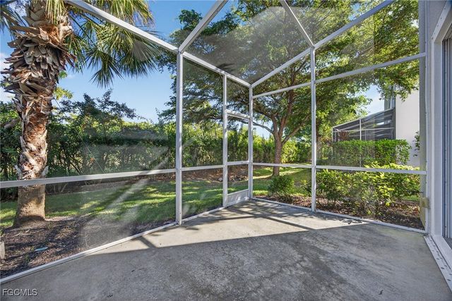 8300 Village Edge CIR 1, Fort Myers, FL 33919