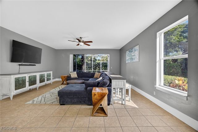 8300 Village Edge CIR 1, Fort Myers, FL 33919