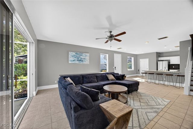 8300 Village Edge CIR 1, Fort Myers, FL 33919