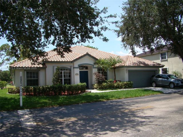 3502 Dunes Vista Dr, Pompano Beach, FL 33069