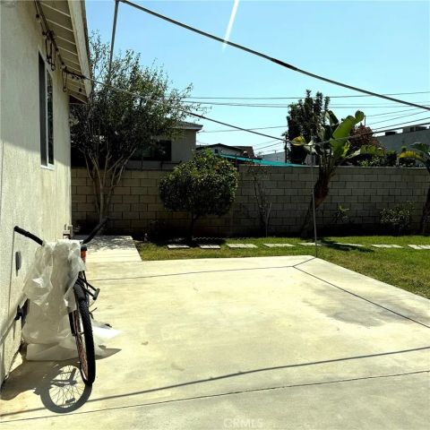 4586 W 142nd, Hawthorne, CA 90250