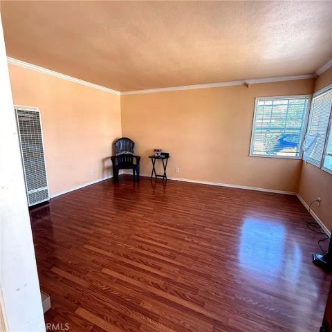 4586 W 142nd, Hawthorne, CA 90250