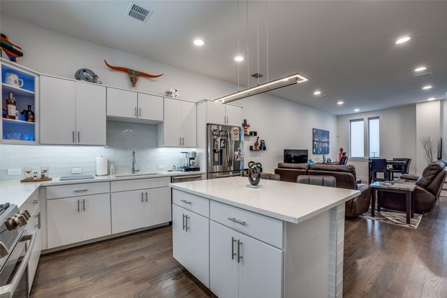 1944 Dowgate Court, Dallas, TX 75204