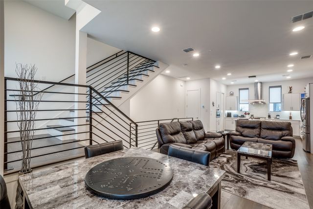 1944 Dowgate Court, Dallas, TX 75204