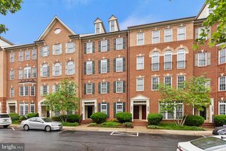 3675 SPRINGHOLLOW LANE # 3675, Frederick, MD 21704
