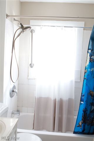 848 Cameron Avenue, Youngstown, OH 44502