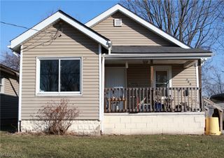 848 Cameron Avenue, Youngstown, OH 44502