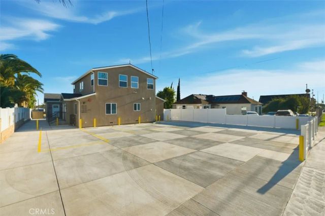 14016 Hubbard Street, Sylmar, CA 91342