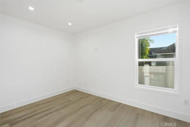 14016 Hubbard Street, Sylmar, CA 91342